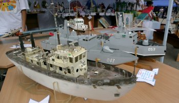 На Куликовом поле работает выставка–ярмарка учащейся молодежи (фото)