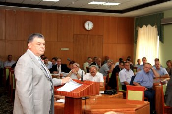 Геннадий Труханов намерен вынести вопрос по Большевику на ближайший исполком