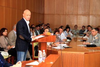 Геннадий Труханов намерен вынести вопрос по Большевику на ближайший исполком