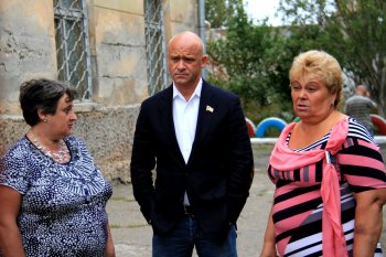 Народный депутат посодействовал в важном вопросе: 2 школы и библиотеку, наконец, газифицируют