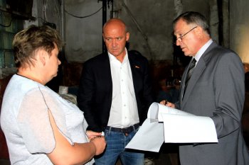 Народный депутат посодействовал в важном вопросе: 2 школы и библиотеку, наконец, газифицируют