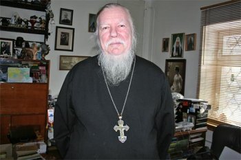 Священник призывает христиан всего мира молиться за Сирию (видео)