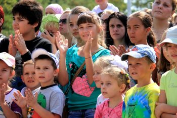 День города в Суворовском районе: Праздник детства