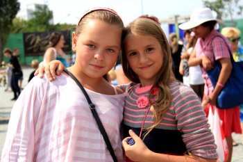 День города в Суворовском районе: Праздник детства