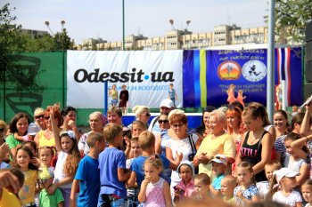 День города в Суворовском районе: Праздник детства