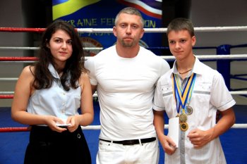 В Одессе Серега одел борцовские перчатки