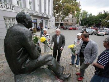 Сегодня одесситы залезали на голову Бабеля