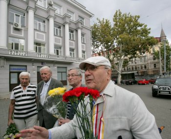 Сегодня одесситы залезали на голову Бабеля