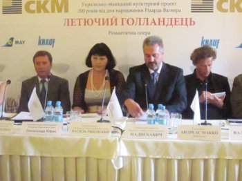Опера "Летучий Голландец" зазвучит на языке оригинала