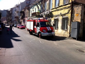 Сегодня мэру  не дали сломать очередное здание в центре города