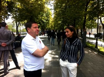 Сегодня мэру  не дали сломать очередное здание в центре города