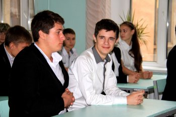 Геннадий Труханов посетил одесские школы