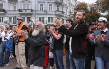 Одессу заполонили бородачи (фото)