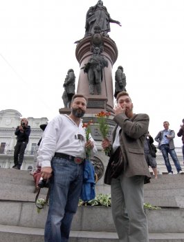 Одессу заполонили бородачи (фото)