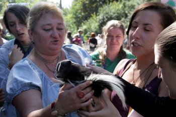 Одесский зоопарк преподнес журналистам необычный подарок