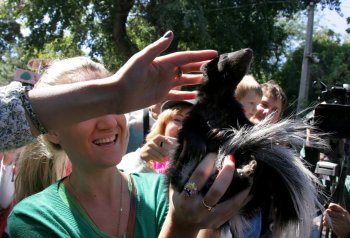 Одесский зоопарк преподнес журналистам необычный подарок