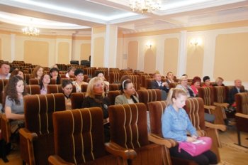 Сегодня в Одессе упорно искали неравноправие между женщинами и мужчинами