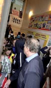 В Одессе протестуют родители (фото)