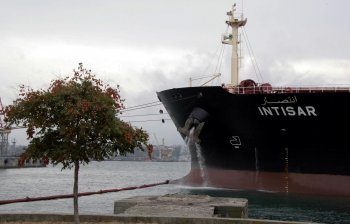 В нефтегавани ОМТП пришвартовался первый танкер с сырьем для Одесского НПЗ