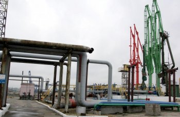 В нефтегавани ОМТП пришвартовался первый танкер с сырьем для Одесского НПЗ