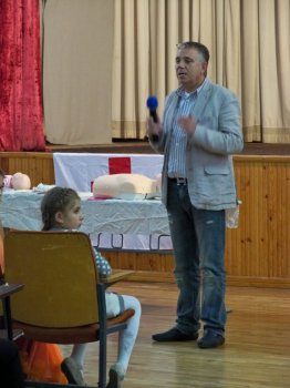 Детей Пересыпи обучили правилам дорожного движения и оказания первой медицинской помощи