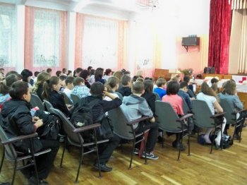Детей Пересыпи обучили правилам дорожного движения и оказания первой медицинской помощи
