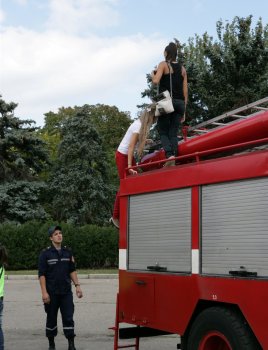 В Одессе соревновались юные пожарные