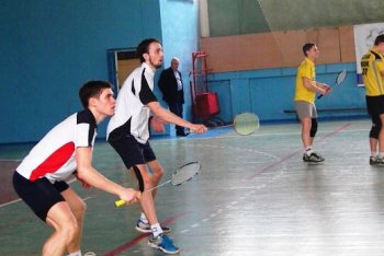 Одесситы лидируют в чемпионате Украины по бадминтону