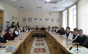 Ученики 9-х классов будут штудировать основы налоговых знаний (фото)