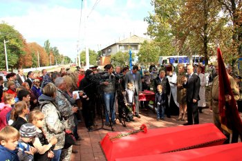 Церемония перезахоронения останков павших защитников Одессы