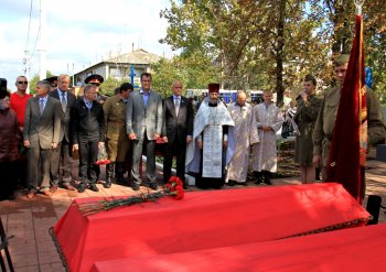 Церемония перезахоронения останков павших защитников Одессы