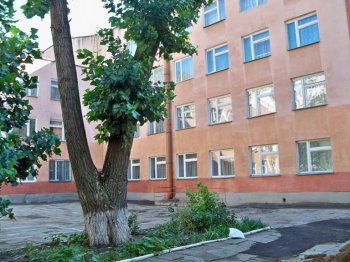 Восстановить водоснабжение школы №44 помог депутат Евгений Гофман (фото)