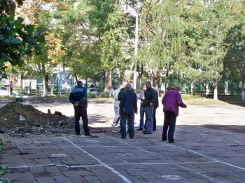 Восстановить водоснабжение школы №44 помог депутат Евгений Гофман (фото)