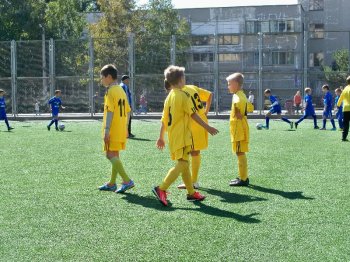 В Суворовском районе  проходит «Открытый кубок Геннадия Труханова по футболу среди детских команд»