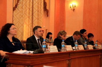 Геннадий Труханов поднял вопрос Большевика на исполкоме (фото)
