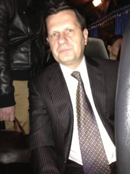 Костусев изо всех сил пытается быть похожим на Гурвица (фото, видео)