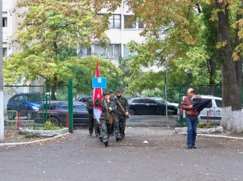Геннадий Труханов: «Военная подготовка в школах должна быть настоящей – не по книгам и плакатам, а по макетам оружия»