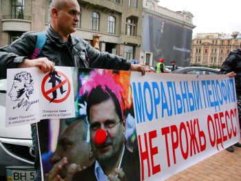Сегодня мэру опять досталось от одесситов (фото)