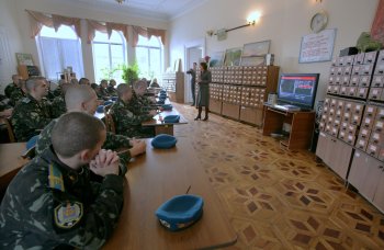 Курсанты Военной академии познакомились с историей одесского подполья