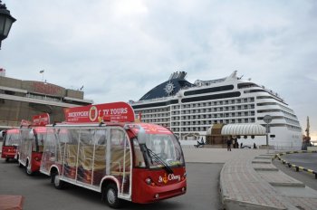 В Одесский порт прибыли 2 тыс. туристов