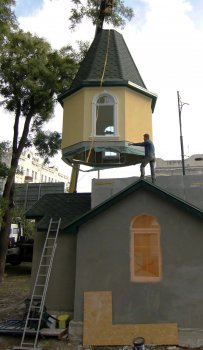 На месте возрождаемого храма появилась часовня