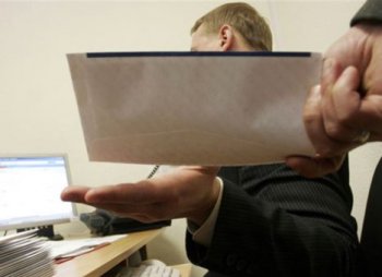 Прокуратура начала борьбу с взяточниками в вузах