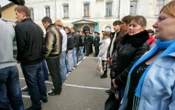 В Одессе последний призыв в армию (фото)