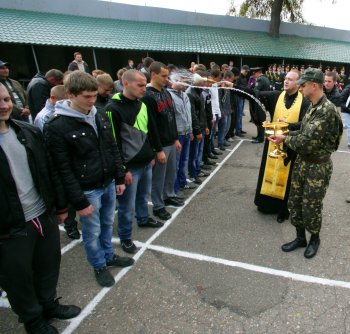 В Одессе последний призыв в армию (фото)