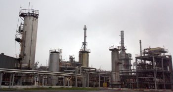 Одесский нефтеперерабатывающий завод  вновь в строю (фото)