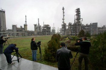 Одесский нефтеперерабатывающий завод  вновь в строю (фото)