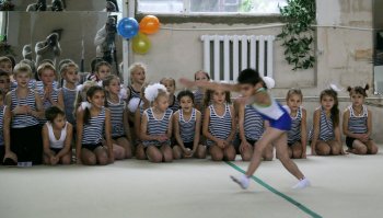 В зале СКА собрались лучшие юные гимнасты Одессы (фото)