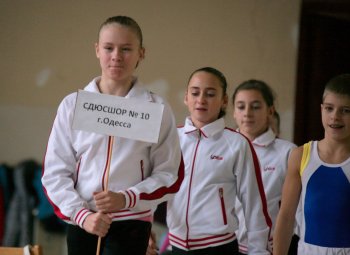 В зале СКА собрались лучшие юные гимнасты Одессы (фото)