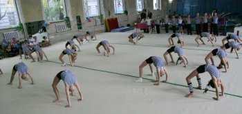 В зале СКА собрались лучшие юные гимнасты Одессы (фото)