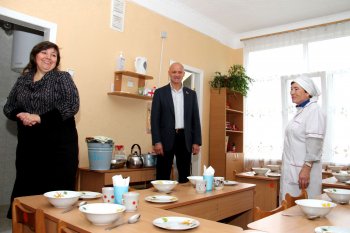 Геннадий Труханов: "Дети должны чувствовать заботу и внимание!" (фото)